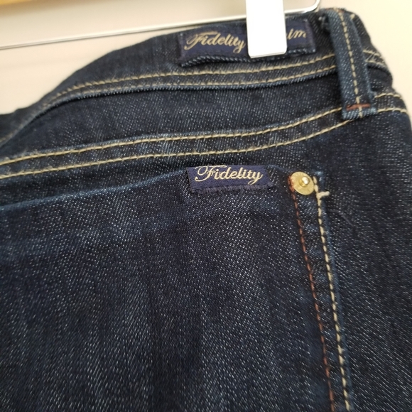 Fidelity slick jeans in Viper Rinse - Picture 9 of 9